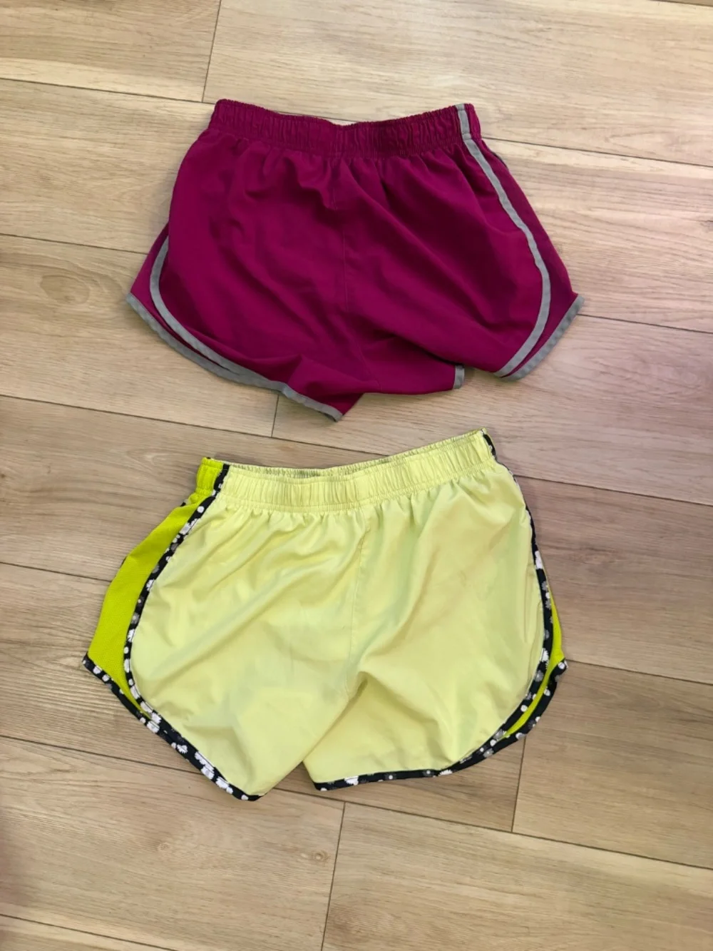 Nike Tempo Running Shorts Bundle 2 Pairs Size Small Dri-FIT Pink & Neon Yellow